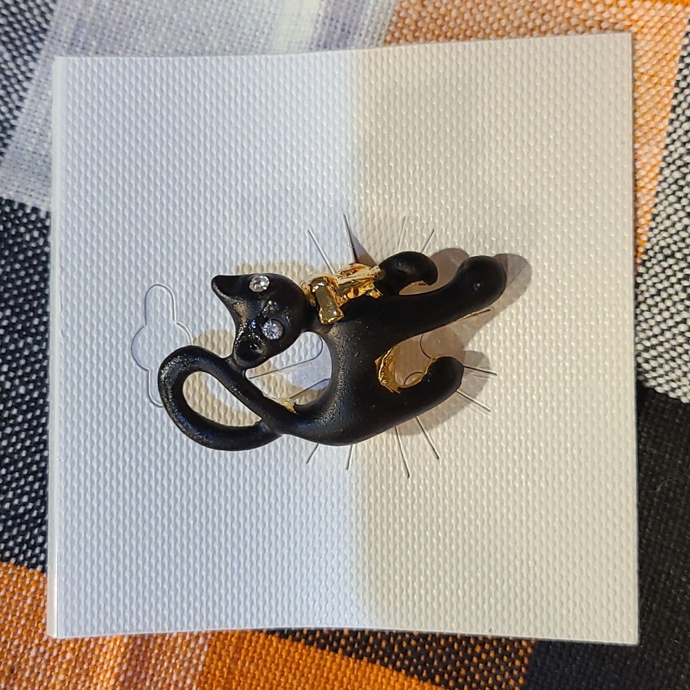 3/$18 Black Cat Brooch - Perfect for Halloween 🎃 Lot 233
